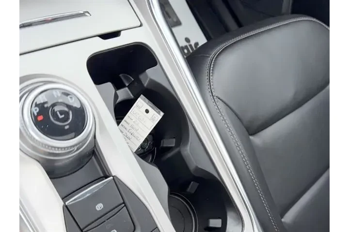 $33990 : Ford Explorer 2022 AWD XLT 4 image 5