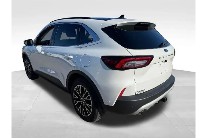 $24931 : Ford Escape Plug-In Hybrid 2 image 3