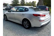 $14432 : 2019 Optima LX thumbnail