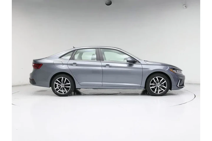 $23998 : Volkswagen Jetta 2025 SE 4dr image 7