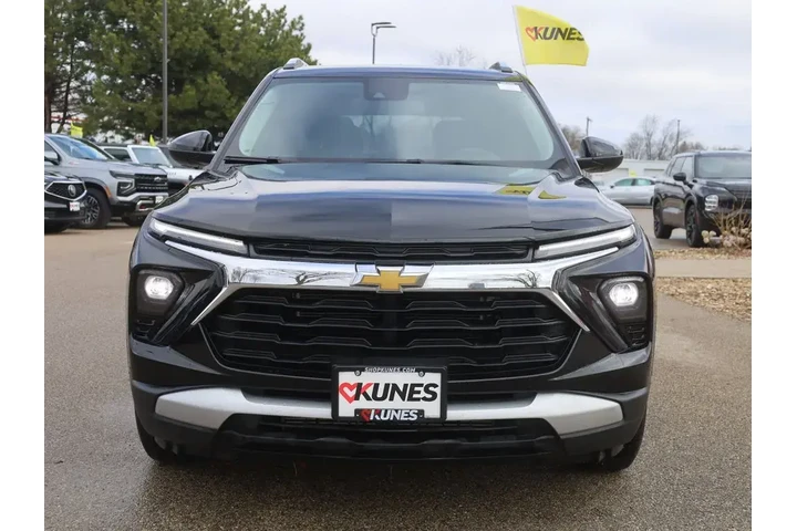 $23177 : Chevrolet Trailblazer 2025 L image 3