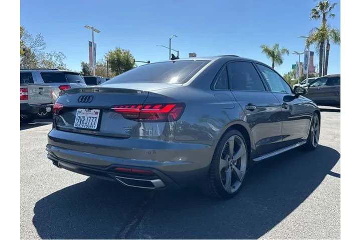 $24000 : Audi A4 2021 AWD quattro S l image 6