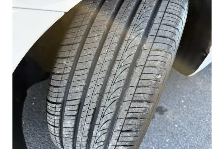 $20364 : Hyundai ELANTRA 2023 SEL 4dr image 10