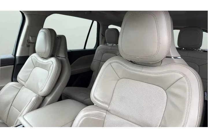 $29888 : Lincoln Aviator 2021 AWD Res image 10