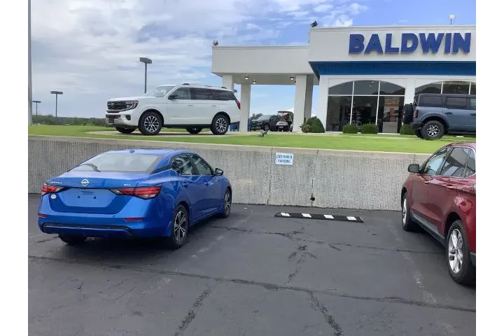 $24950 : Nissan Sentra 2022 SV 4dr Se image 7