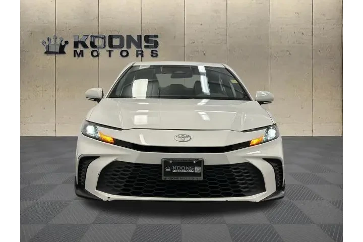 $29000 : Toyota Camry 2025 SE 4dr Sed image 3