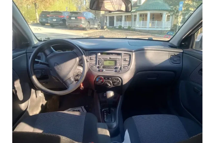 $3000 : 2009 Rio LX image 9