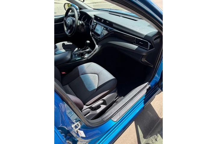 $10900 : 2019 Camry LE Sedan 4D image 5
