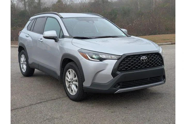 $25999 : Toyota Corolla Cross 2024 LE image 3