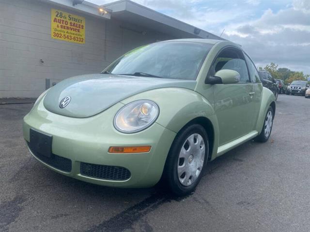 $3995 : 2010 New Beetle image 1