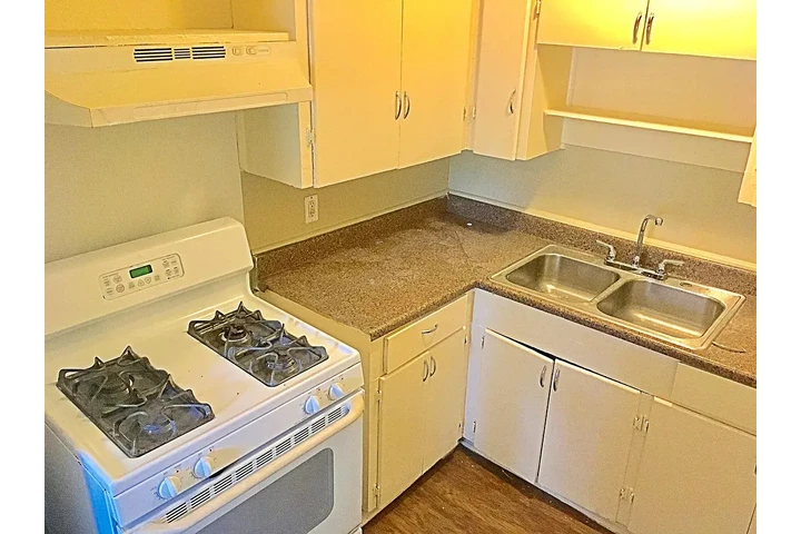 $900 : 3 Recamaras 1 Baño image 6