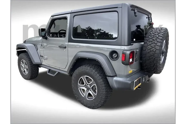 $27500 : Jeep Wrangler 2022 4x4 Sport image 8