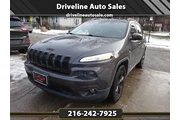 2015 Cherokee 4WD 4dr Latitud en Cleveland