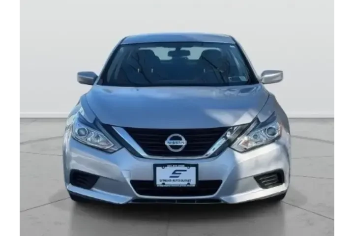 $14995 : Nissan Altima 2016 2.5 S 4dr image 2