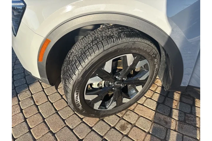 $26999 : 2024 Sportage X-Line image 10