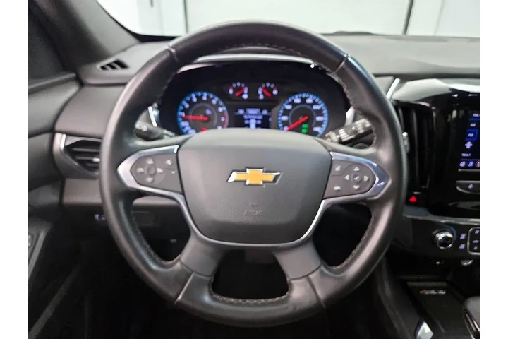 $27998 : Chevrolet Traverse 2023 LT C image 10