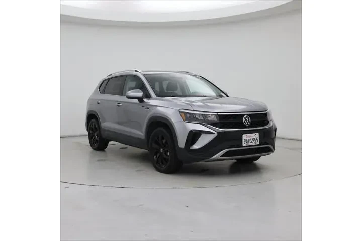 $21998 : Volkswagen Taos 2022 AWD SE image 1