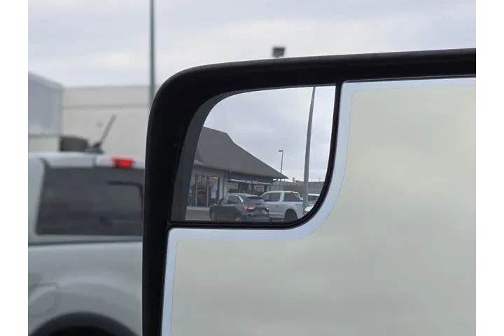 $17811 : Ford F-150 2014 4x4 XLT 4dr image 5