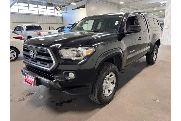 $22574 : Toyota Tacoma 2016 image 7