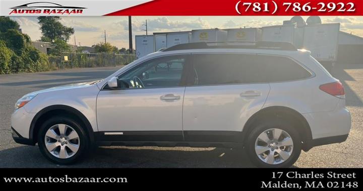 $6900 : Used 2010 Outback 4dr Wgn H4 image 2