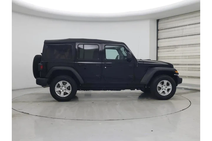 $28998 : Jeep Wrangler Unlimited 2022 image 7