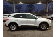 $22925 : Ford Escape 2022 SE 4dr SUV thumbnail