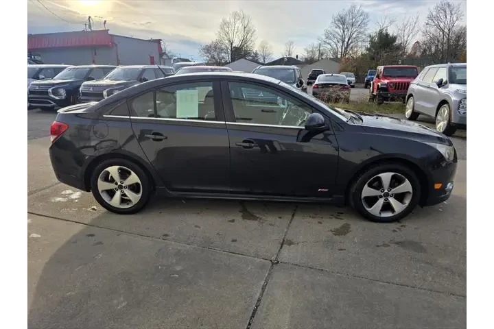 $4300 : Chevrolet Cruze 2011 LT 4dr image 4