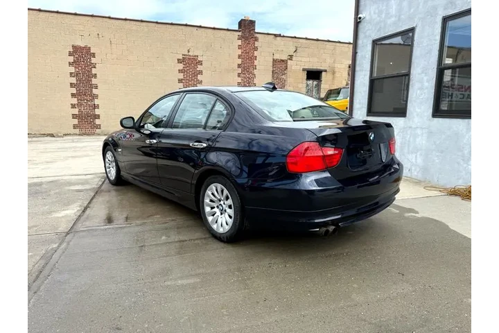 $5995 : 2009 BMW 3-Series 328xi image 3