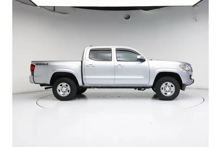 $35998 : Toyota Tacoma 2023 4x4 SR V6 image 7