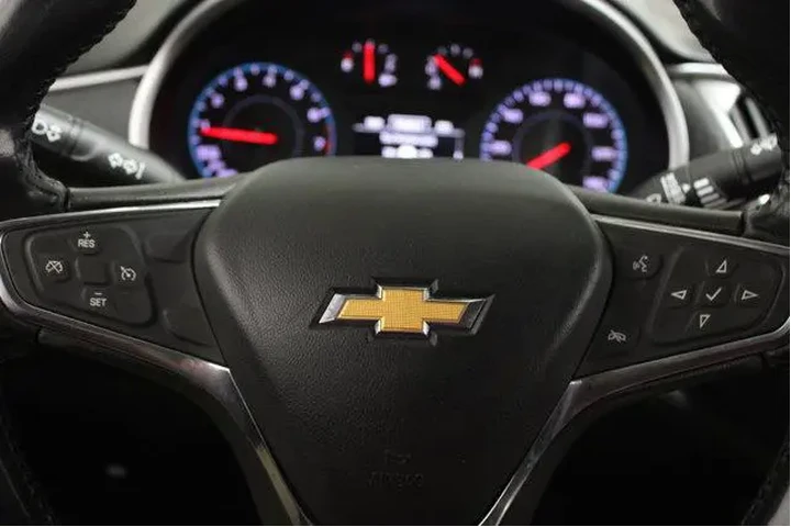 $17988 : Chevrolet Malibu 2020 RS 4dr image 8