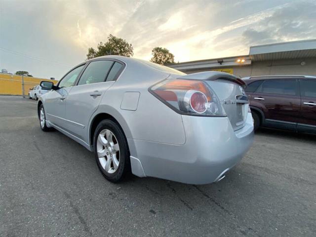 2007 Altima 3.5 SE image 5