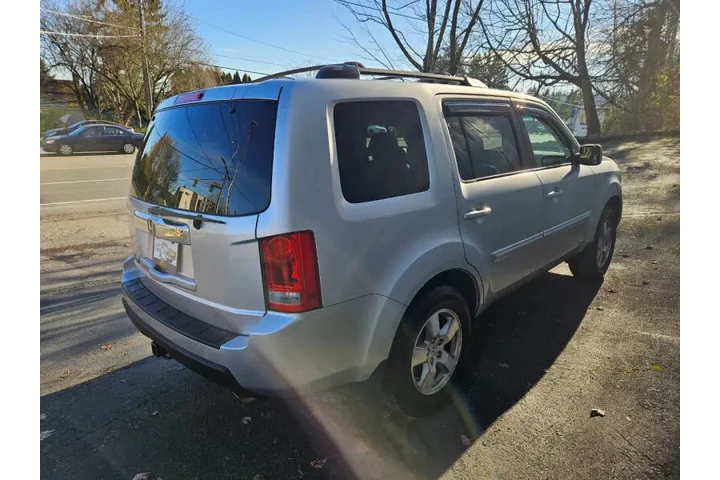 $7999 : 2010 Pilot EX-L image 7