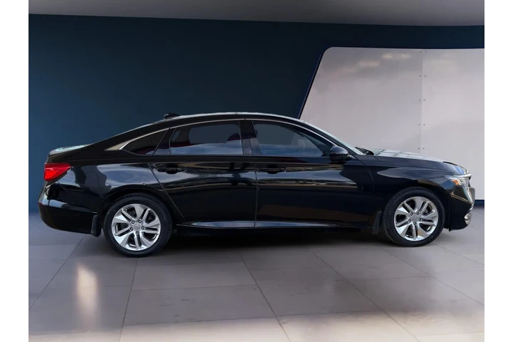 $19995 : Honda Accord 2019 LX 4dr Sed image 6