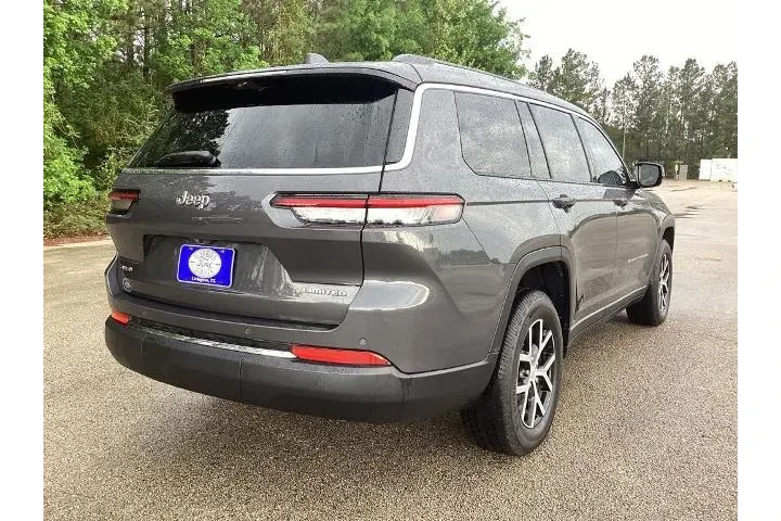 $30670 : Jeep Grand Cherokee L 2024 4 image 5