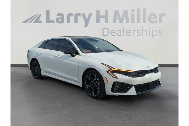 $29577 : Kia K5 2025 GT-Line 4dr Seda image 7