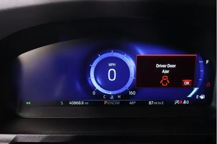 $30479 : Ford Explorer 2020 AWD ST 4d image 4