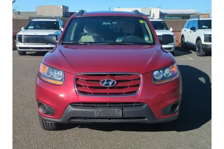 $8499 : Hyundai SANTA FE 2011 AWD GL image 8