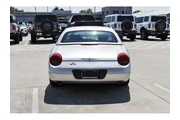 $16995 : Ford Thunderbird 2004 Deluxe thumbnail