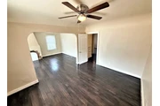 $1950 : 2 bedroom house in South LA thumbnail