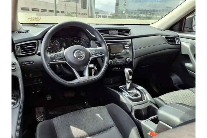 $13541 : Nissan Rogue 2017 S 4dr Cros image 10