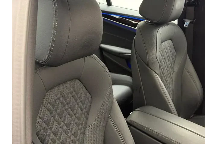 $36000 : BMW 5 Series 2023 AWD 530i x image 10