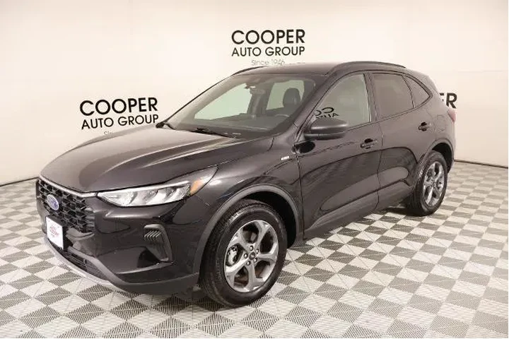 $26000 : Ford Escape 2025 AWD ST-Line image 9