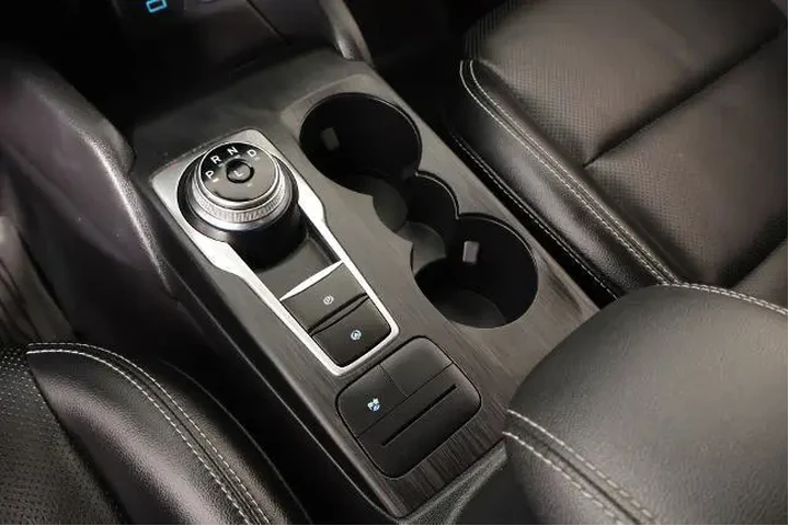 $20305 : Ford Escape Hybrid 2021 AWD image 9