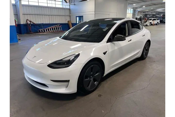 $25946 : Tesla Model 3 2022 AWD Long image 7