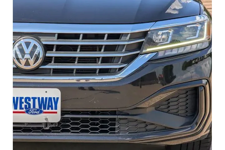 $19244 : Volkswagen Passat 2020 R-Lin image 8