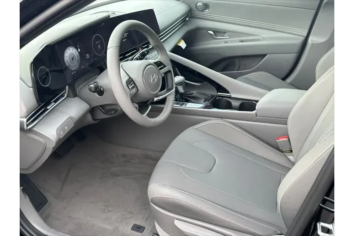$21250 : Hyundai ELANTRA 2025 SEL Con image 9