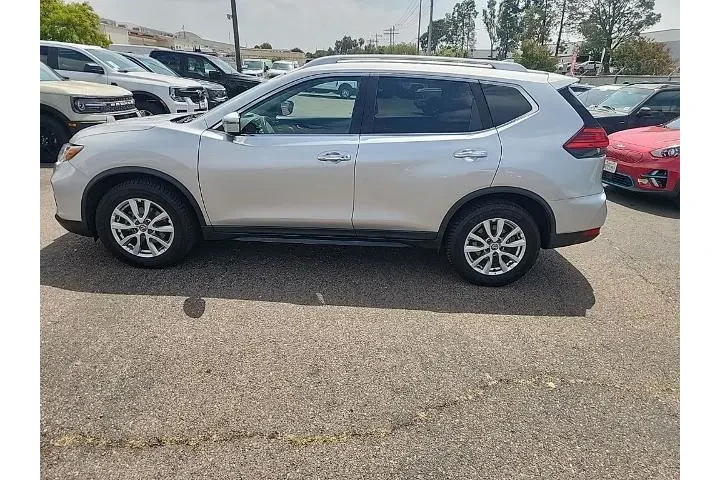$13991 : Nissan Rogue 2017 S 4dr Cros image 10