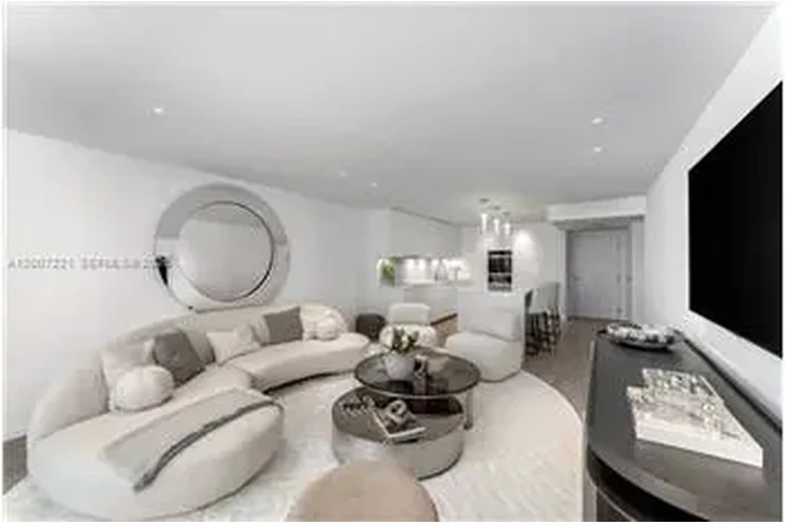 $11500 : Rental property with 1 bedro image 10