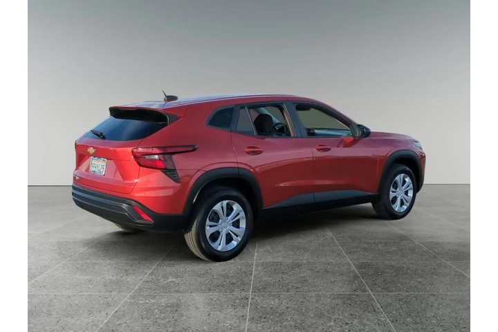 $20300 : Chevrolet Trax 2024 LS 4dr C image 5