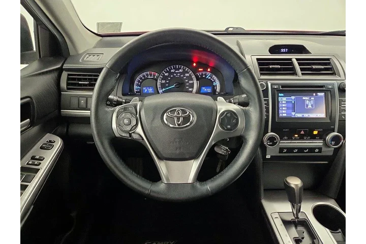 $14998 : Toyota Camry 2014 SE 4dr Sed image 10